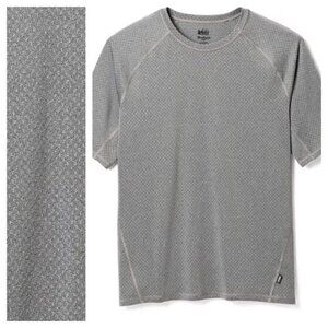Men's REI Co-op Lightweight Base Layer Crew Top Short Sleeve M Gray